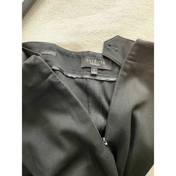 Talbots Classic Slim Pants Woman's Size 12 Black with Side Zip - Picture 4 of 16